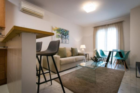 Holidays2Malaga Peña Parking & French Balcony & Smart TV